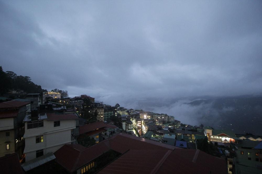 Summit Ttakshang Residency Hotel & Spa Mg Marg Gangtok Exterior foto
