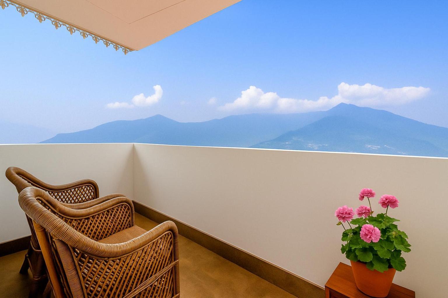 Summit Ttakshang Residency Hotel & Spa Mg Marg Gangtok Exterior foto